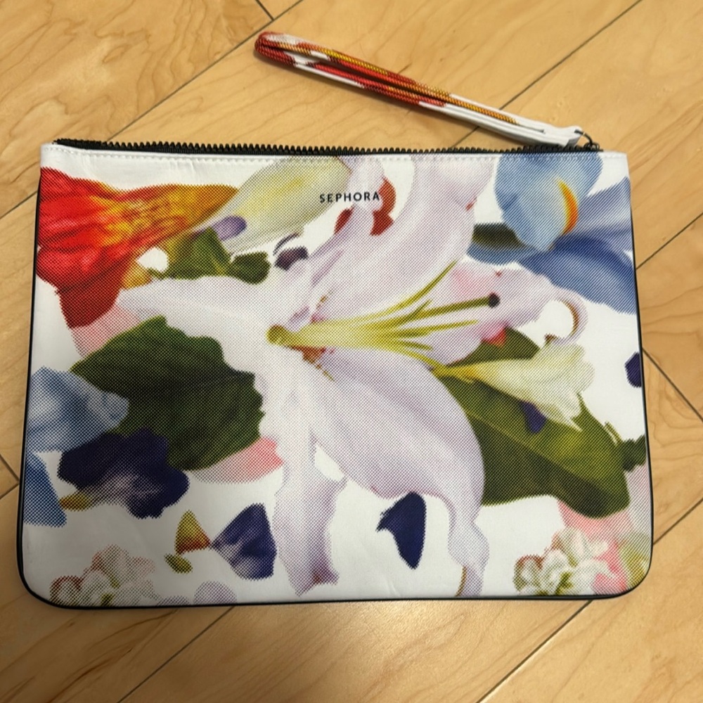 Sephora nylon case